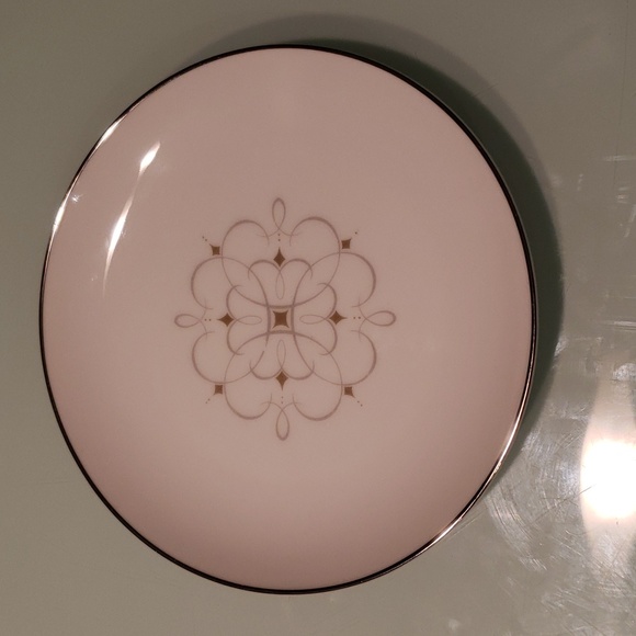 Sango Dolce Fine China - Picture 9 of 12